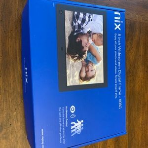 8 inch digital photo frame